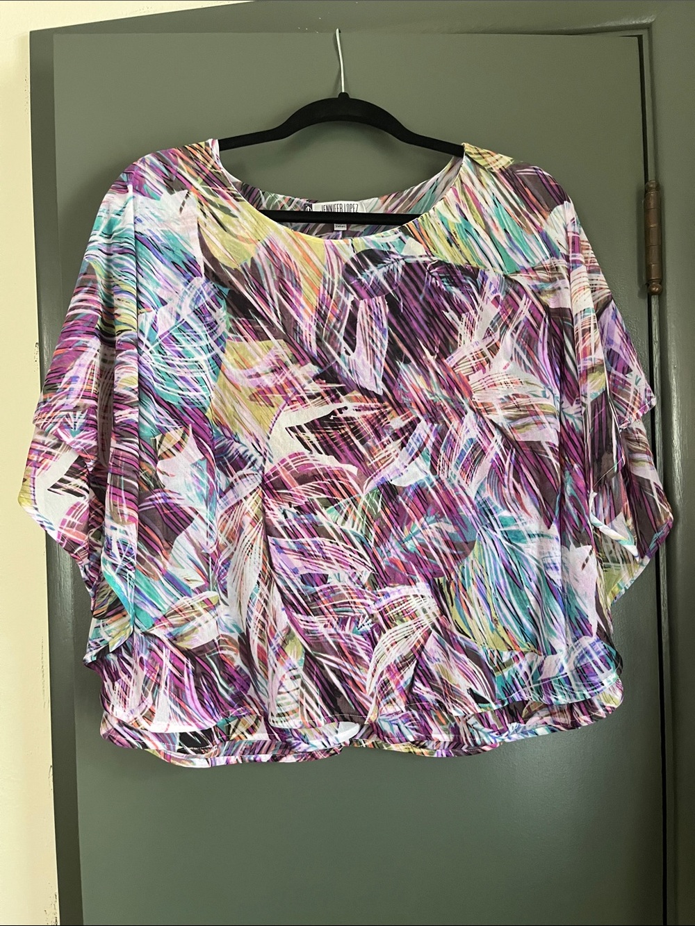 Jennifer Lopez Multicolor Abstract Flutter Sleeve Tunic